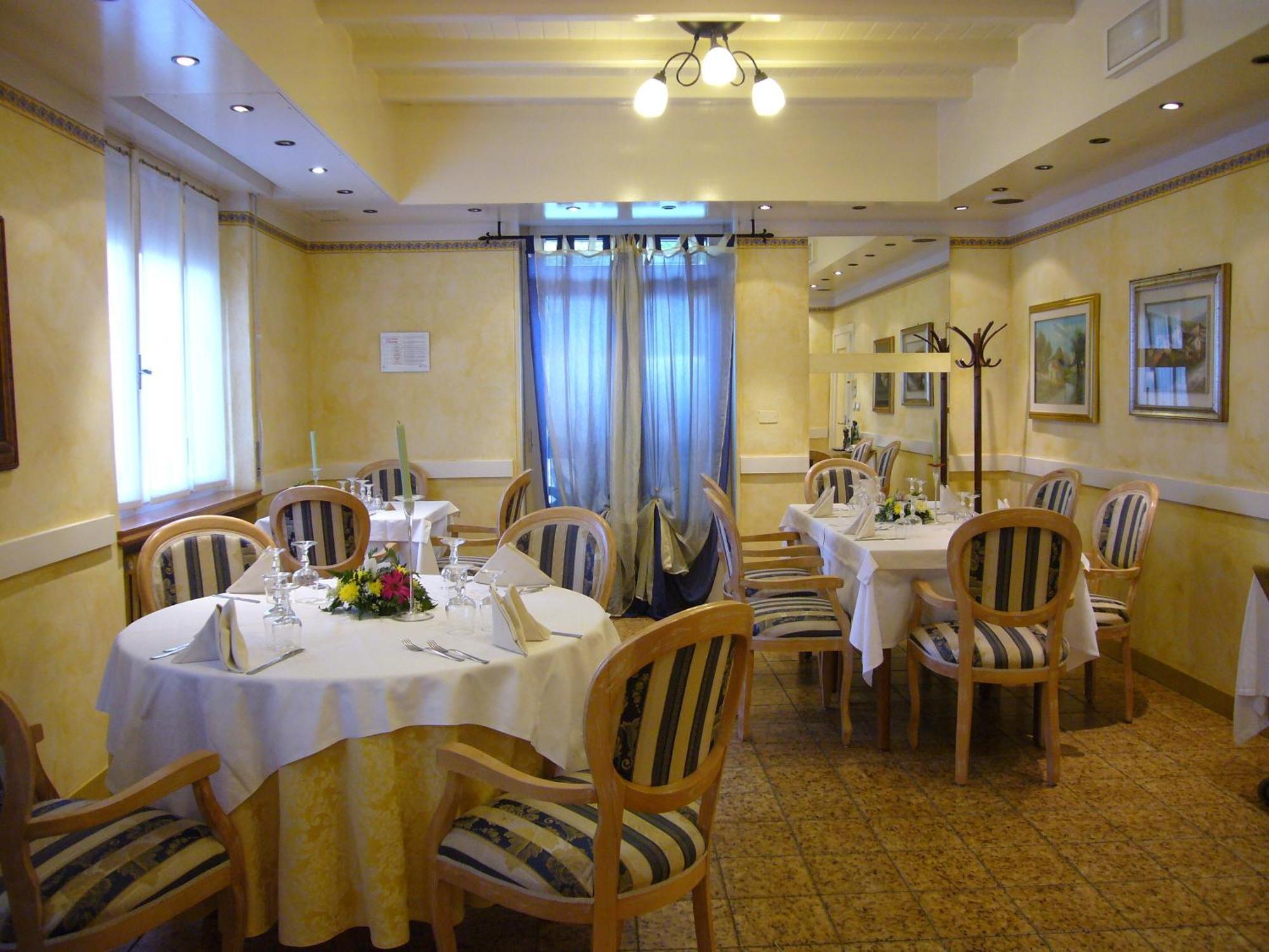 Trattoria Bettola Bed & Breakfast Lonato Dış mekan fotoğraf